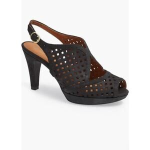 Clarks - Artisan Wessex Shay Pump - Women's Size 11
